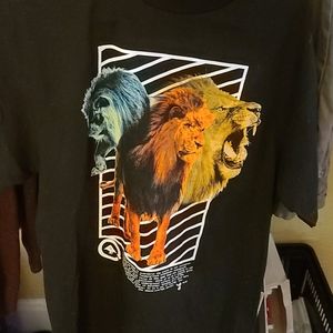 Lrg men's medium lion t shirt